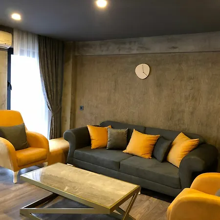 Aparthotel Ata *